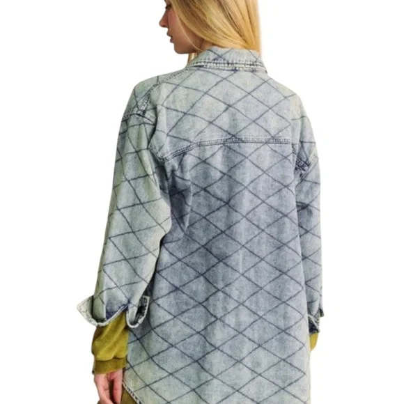 Davi & Dani Curved Hem Diamond Quilted Button Up Denim Shacket - Picture 2 of 4